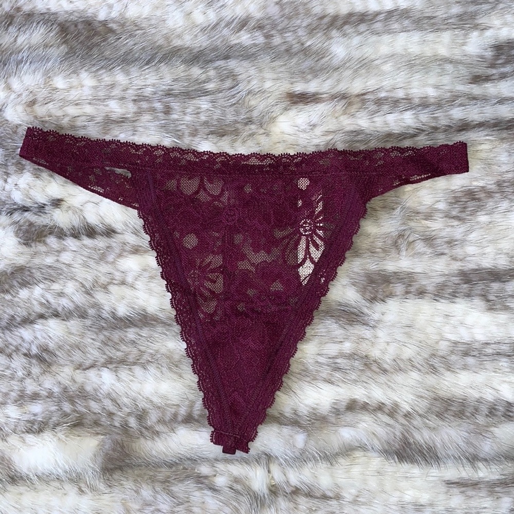 VICTORIA'S SECRET V-Panty